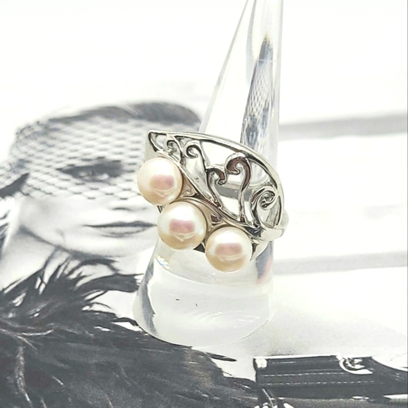 Vintage Triple Cultured Pearl Leaf Design Sterling Silver Ring Sz 8 - Picture 13 of 16